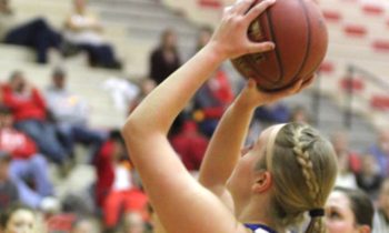E-Gals Soar By Dragons in GBB