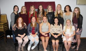 Volleyball holds 2017 Awards Banquet