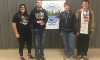 AHS Knowledge Bowl team advance to regional competition