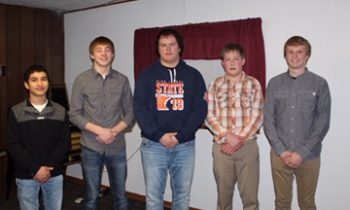 Wrestlers hold annual banquet